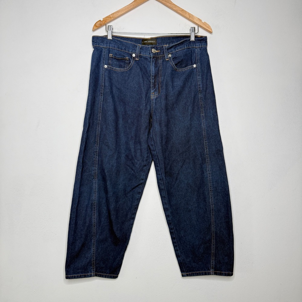 Free Assembly Womens 8 Barrel Jeans Dark Blue High Rise Cropped Curved Leg Denim